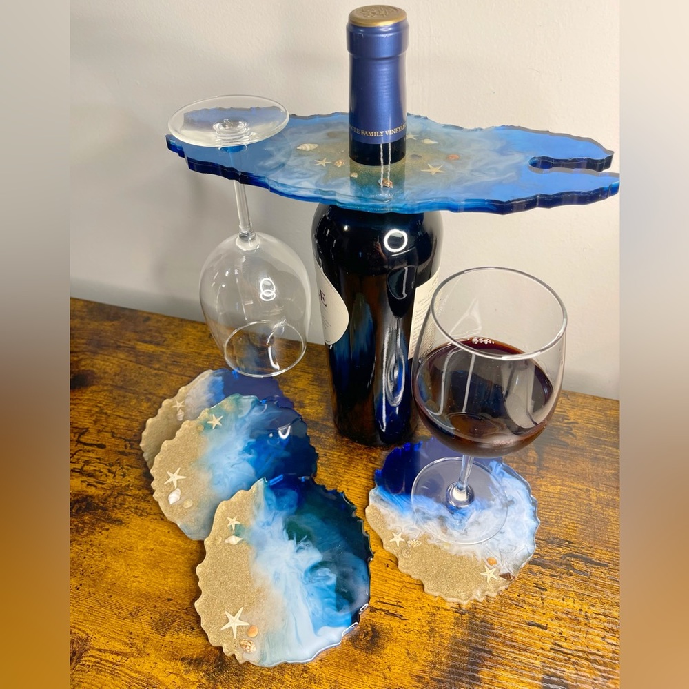 bottle and glass holder, with 4 coasters